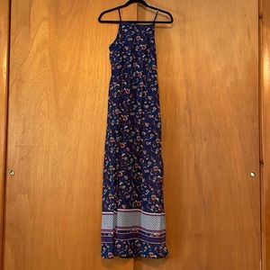 Lightweight maxi dress